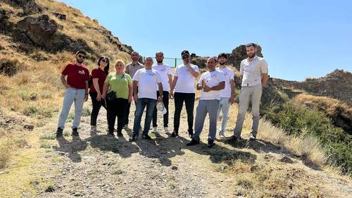 «Ապրելու երկիր» կուսակցության թիմը Բջնիում է (Լուսանկարներ)