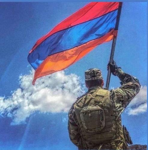 Տոնդ շնորհավո՛ր, հայոց բանակ․ «Ապրելու երկիր» կուսակցություն