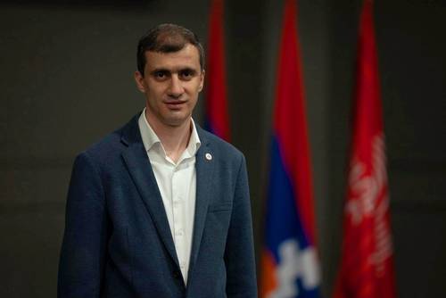 Մեսրապ Առաքելյանը շնորհավորել է Աշխատանքի և աշխատավորի օրվա կապակցությամբ