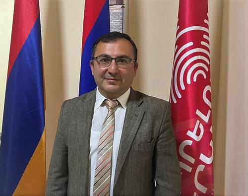 Տիգրան Սահակյան